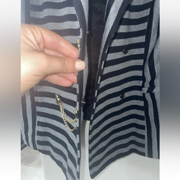 Cache nautical black stripe blazer with anchor buttons - Picture 8 of 9